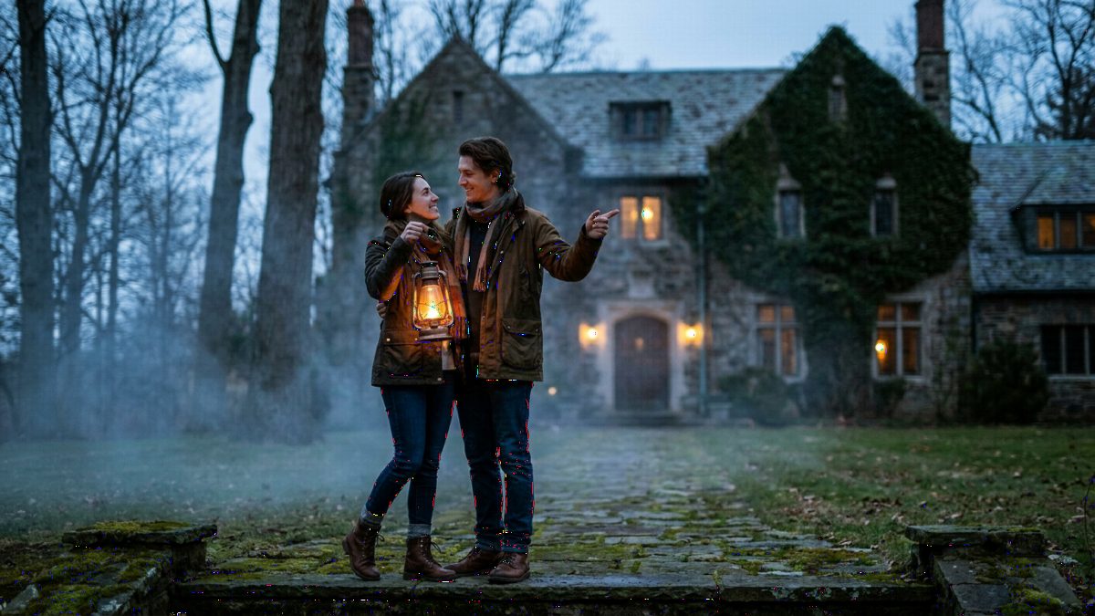 What Is Dating for Paranormal Lovers? — Instead of explaining why you spend weekends in old prisons or historic